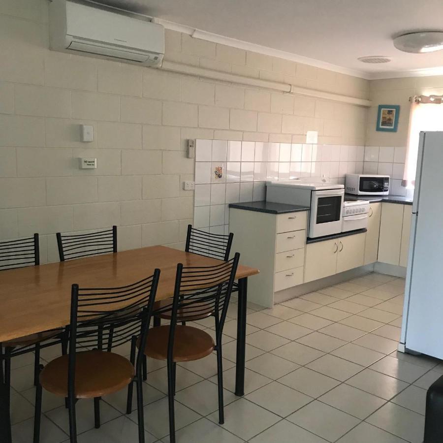 Golden Beach Holiday Park Bagian luar foto